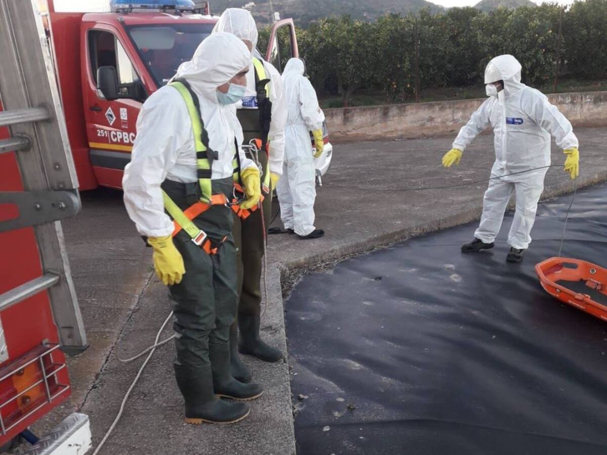 Hallan el cadáver de un hombre en una balsa de Nules
