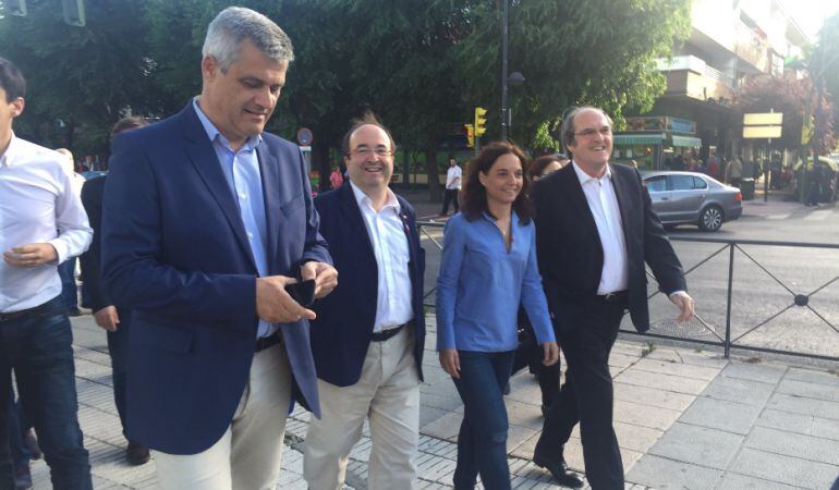 Lucas, Iceta, Hernández y Gabilondo pasean por las calles de Getafe antes de su acto electoral