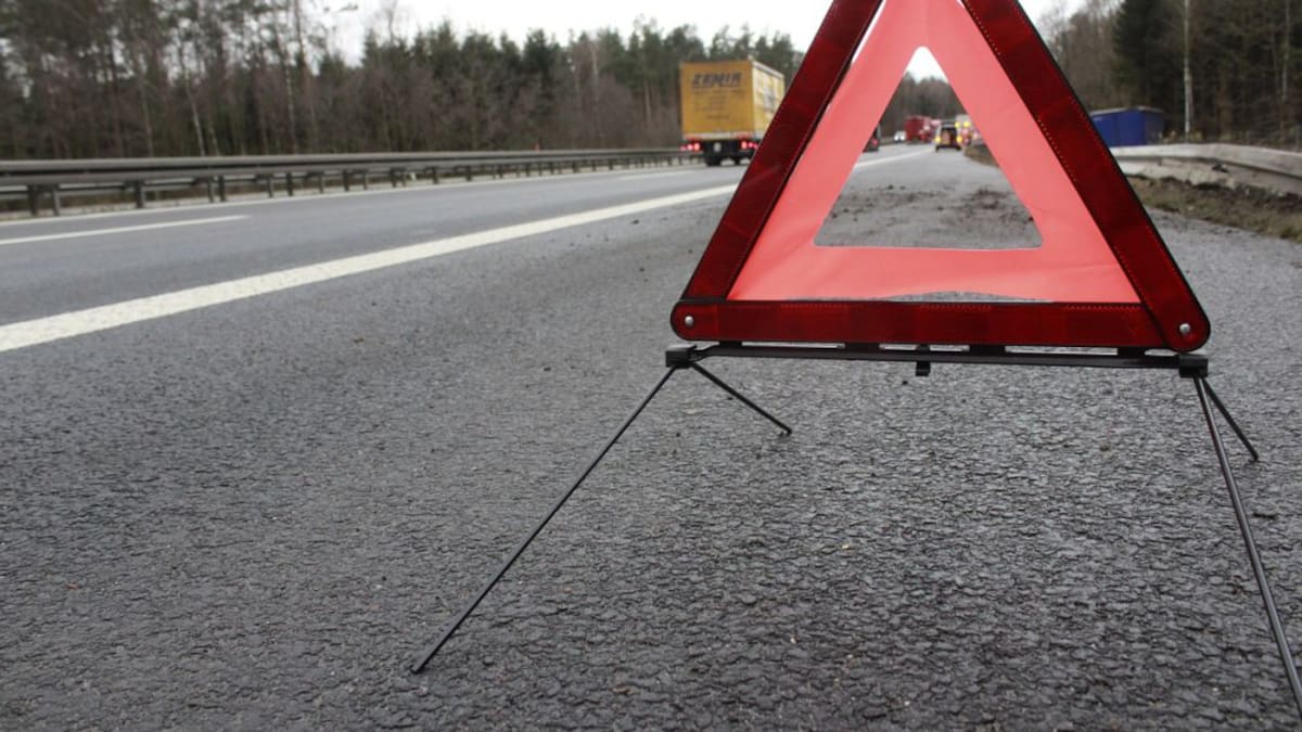 ¿Hay que usar todavía los triángulos? Qué hacer ahora en una avería tras la llegada de la baliza V16