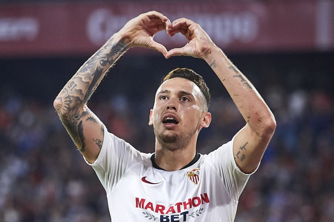 SEVILLE, SPAIN - OCTOBER 27: Lucas Ocampos of Sevilla FC celebrates scoring his team&#039;s seond goal during the Liga match between Sevilla FC and Getafe CF at Estadio Ramon Sanchez Pizjuan on October 27, 2019 in Seville, Spain. (Photo by Quality Sport ImagesGetty Images)