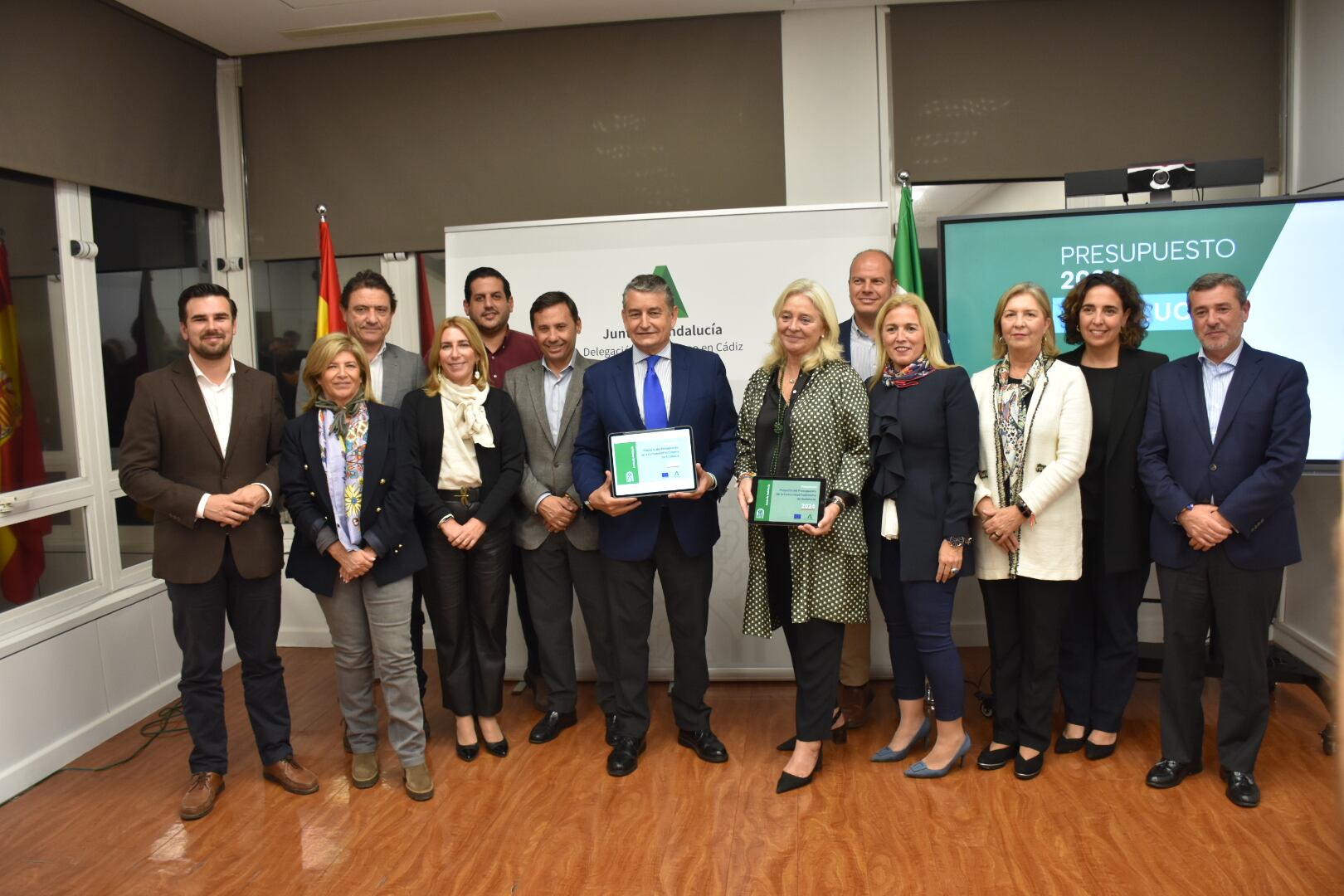 Presentados los presupuestos de la Junta para Cádiz
