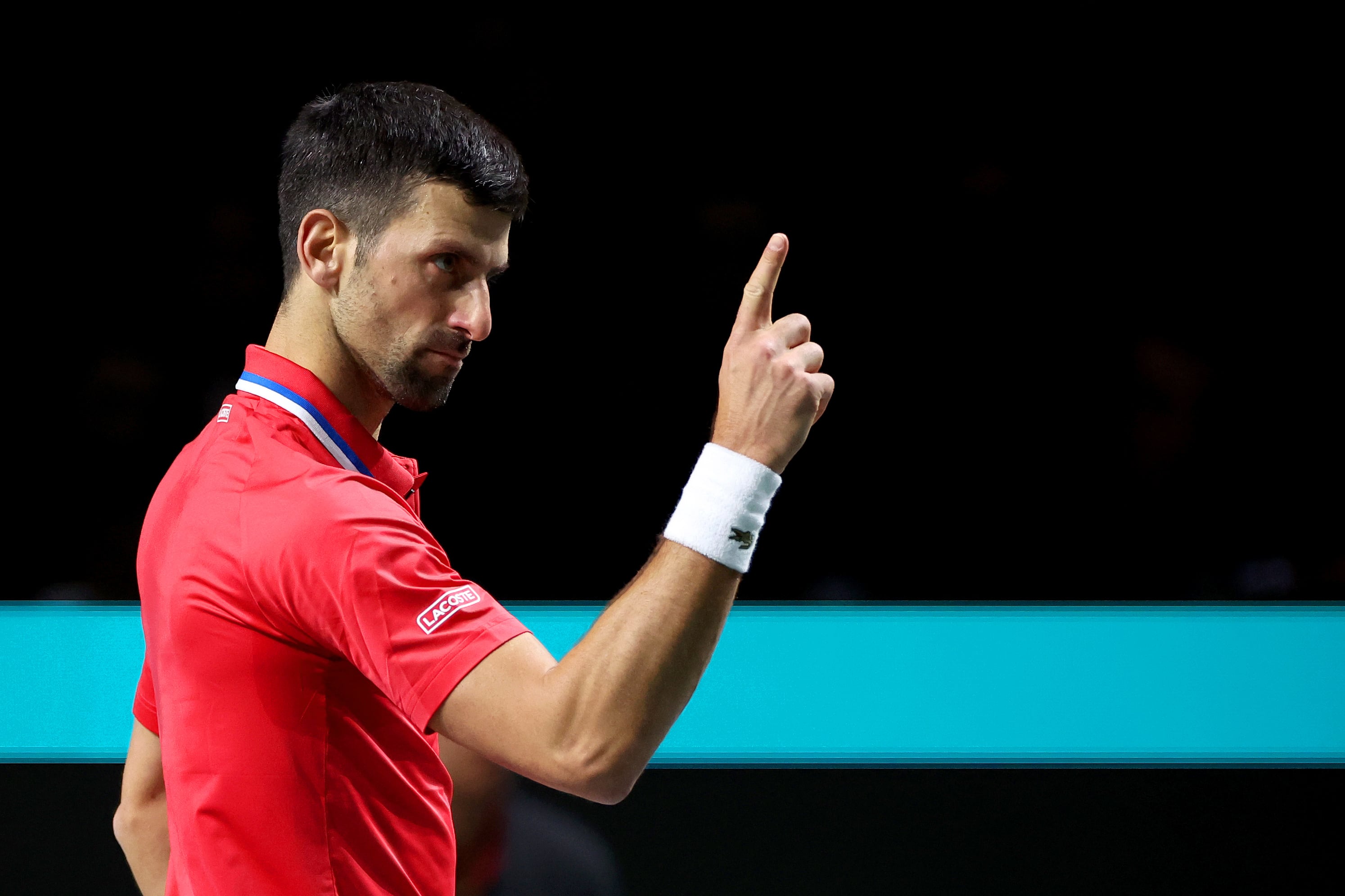 Novak Djokovic durante la semifinal contra Italia de la Copa Davis disputada en el Palacio de Deportes Jose Maria Martin Carpena. (Photo by Giampiero Sposito/Getty Images)