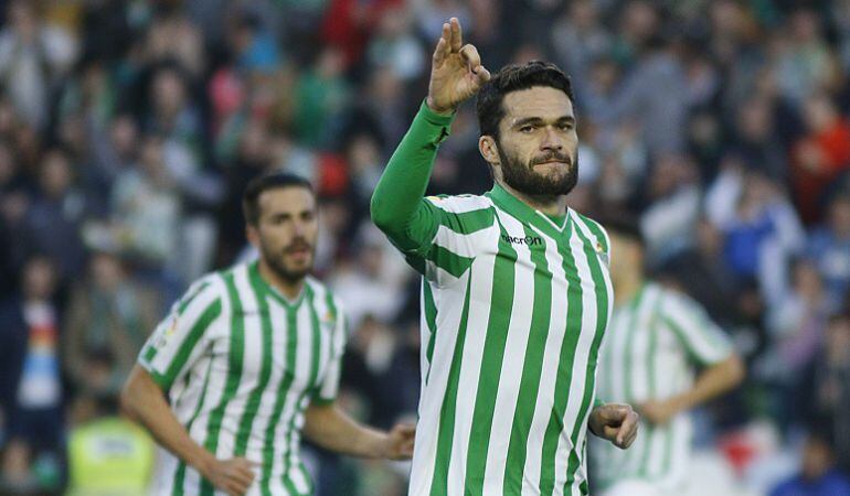 El delantero Jorge Molina en uno de los partidos que ha disputado esta temporada