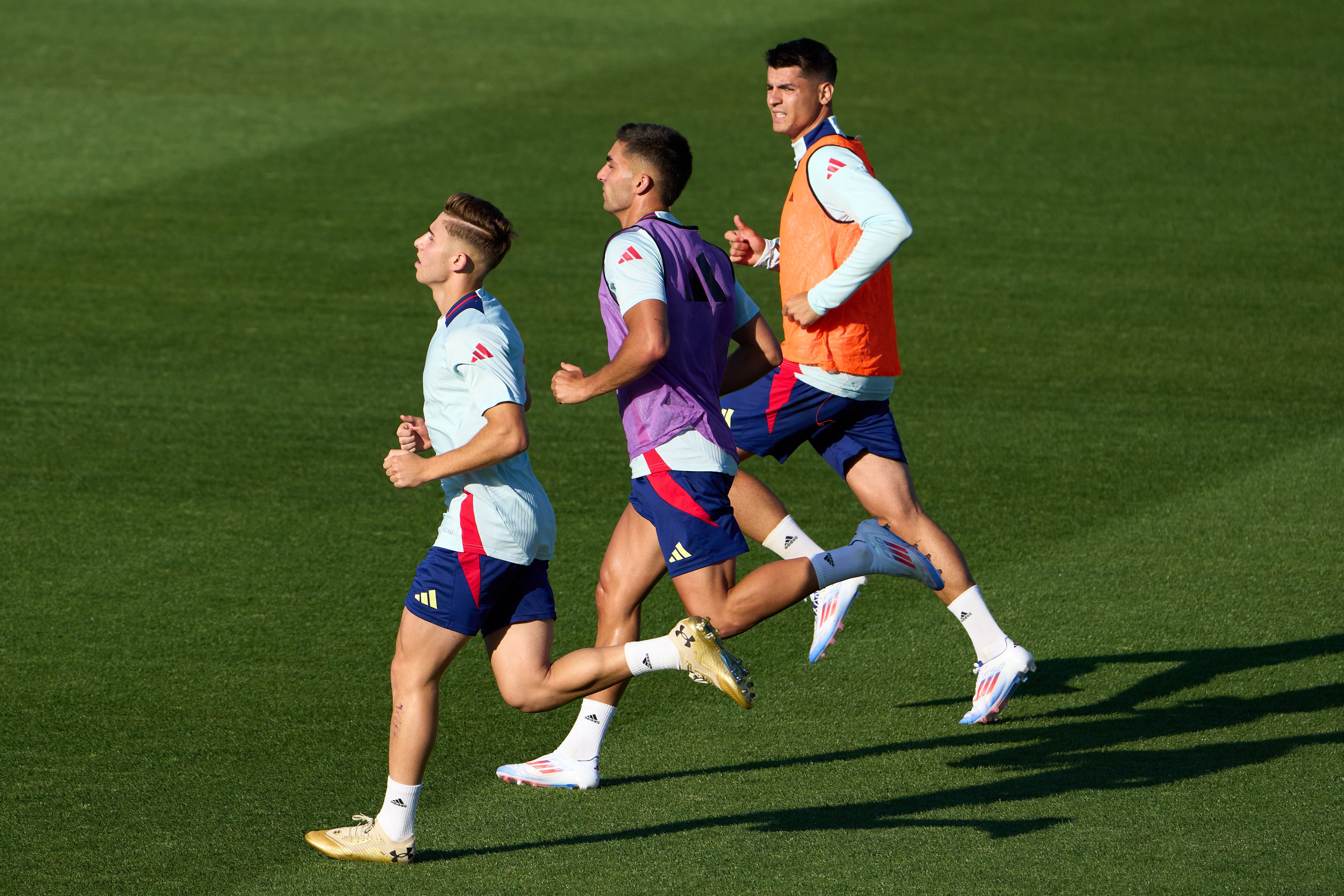 Fermín López, Ferran Torres and Álvaro Morata, durante un entrenamiento con la Selección