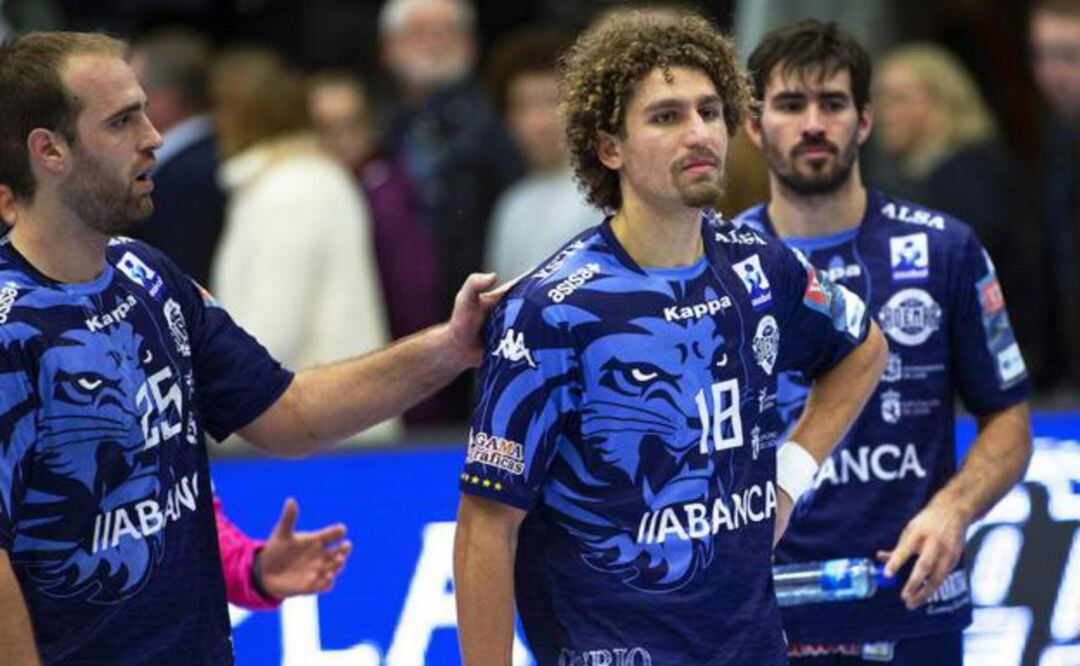 Acacio y Pesic están a la espera de saber cuál es su futuro