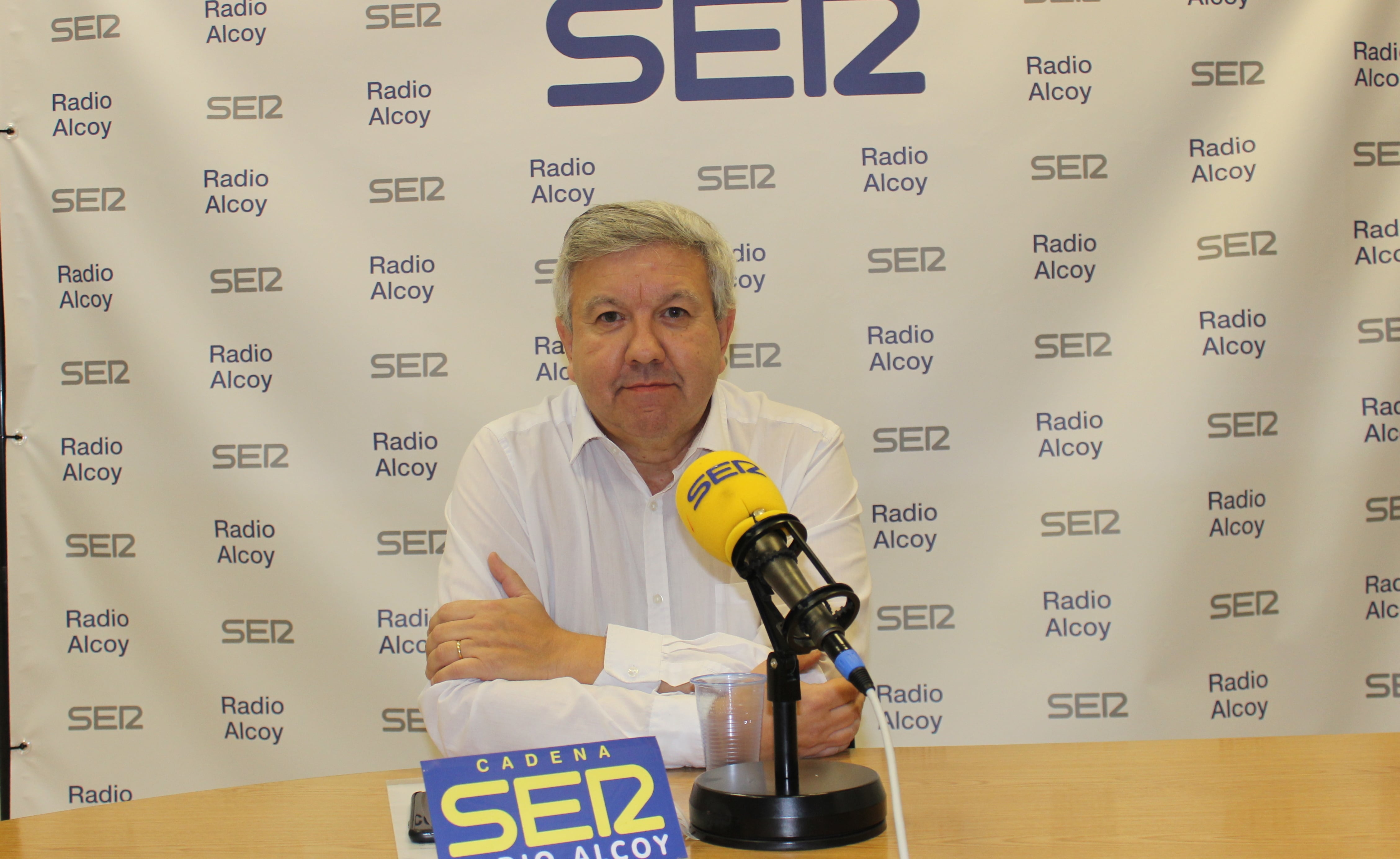 Josep Lluís Santonja, director de les biblioteques municipals d'Alcoi i membre del CAEHA