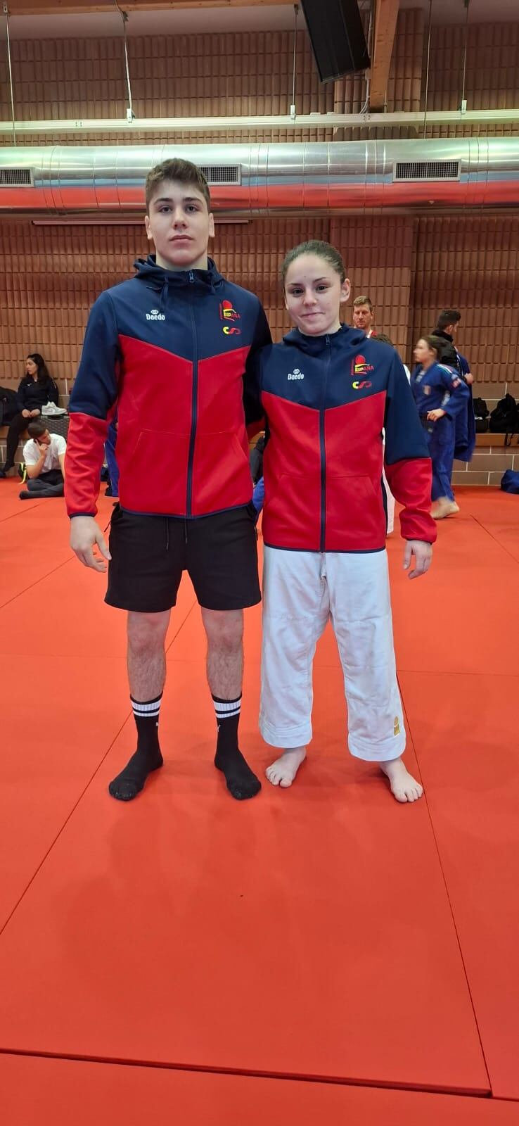 Judocas de Binéfar en Italia