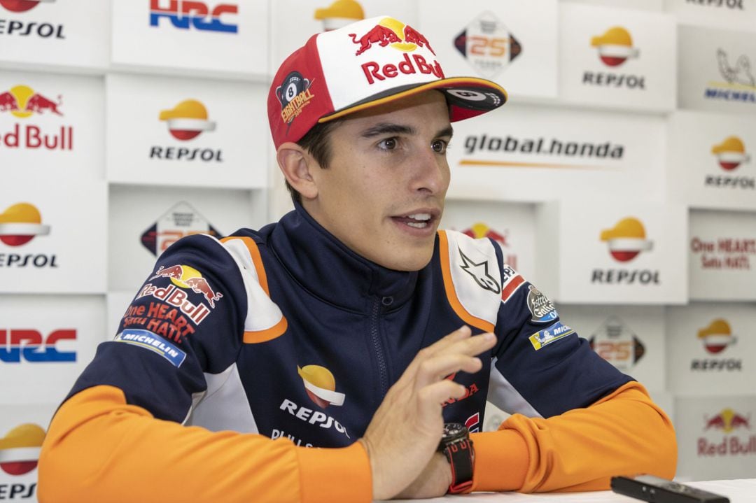 Marc Marquez operado de su hombro derecho en Barcelona