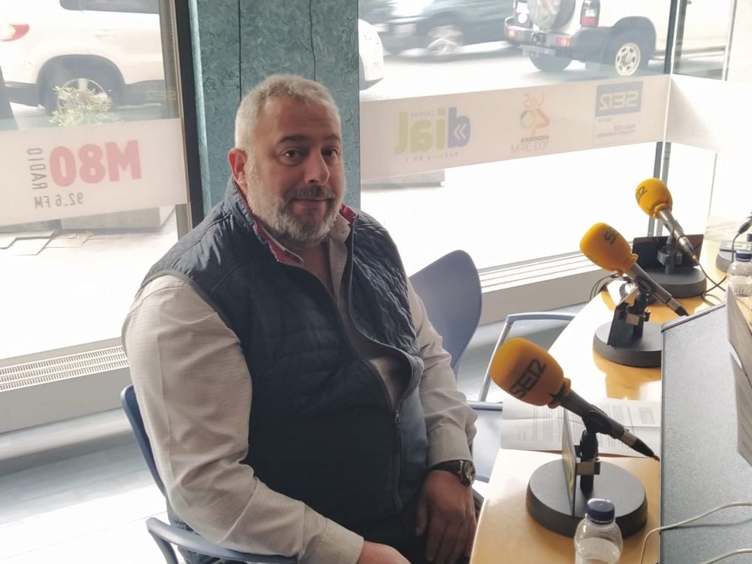 Lluís Anguita, el president del Sipaag, als estudis de SER Andorra.