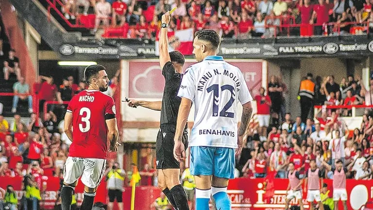 El Nastic de Tarragona - Málaga terminó con el equipo andaluz ascendiendo a Segunda División