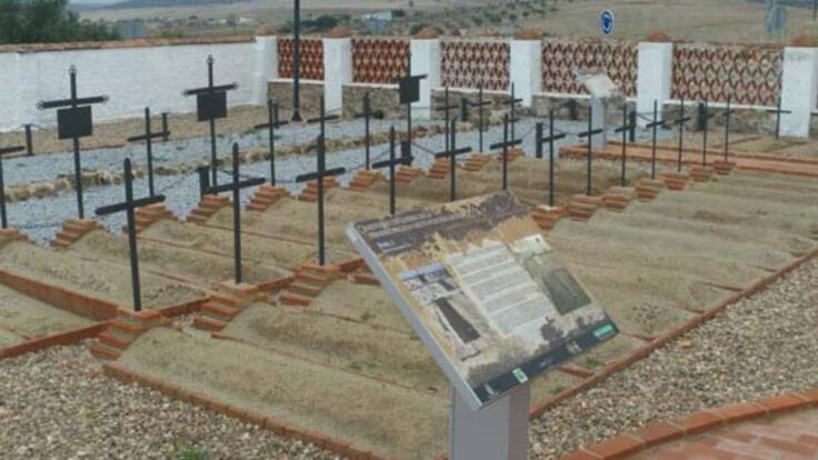 Extremadura en la Historia: Cementerio de los italianos