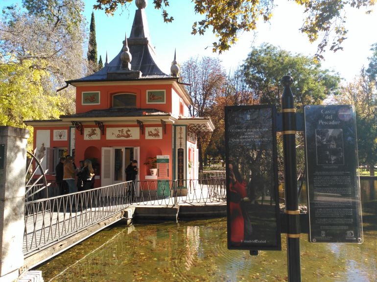 &#039;La Casita del Pescador&#039;, en el Parque del Retiro, es el nuevo centro de información para adoptar perros y gatos.