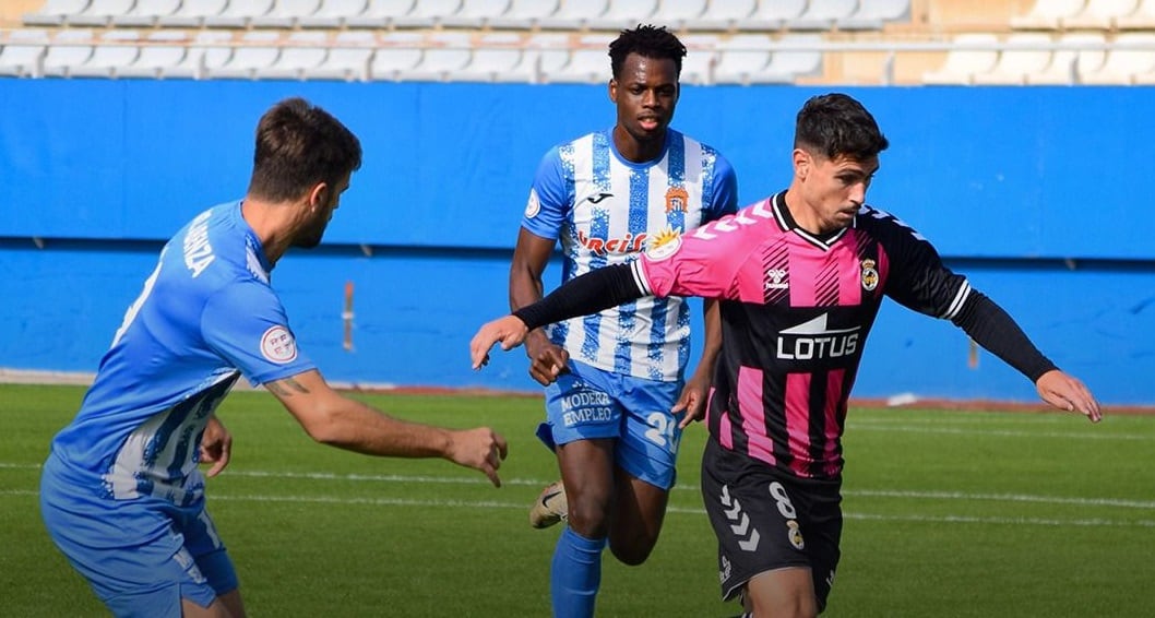 Alberto Fuentes en el partido