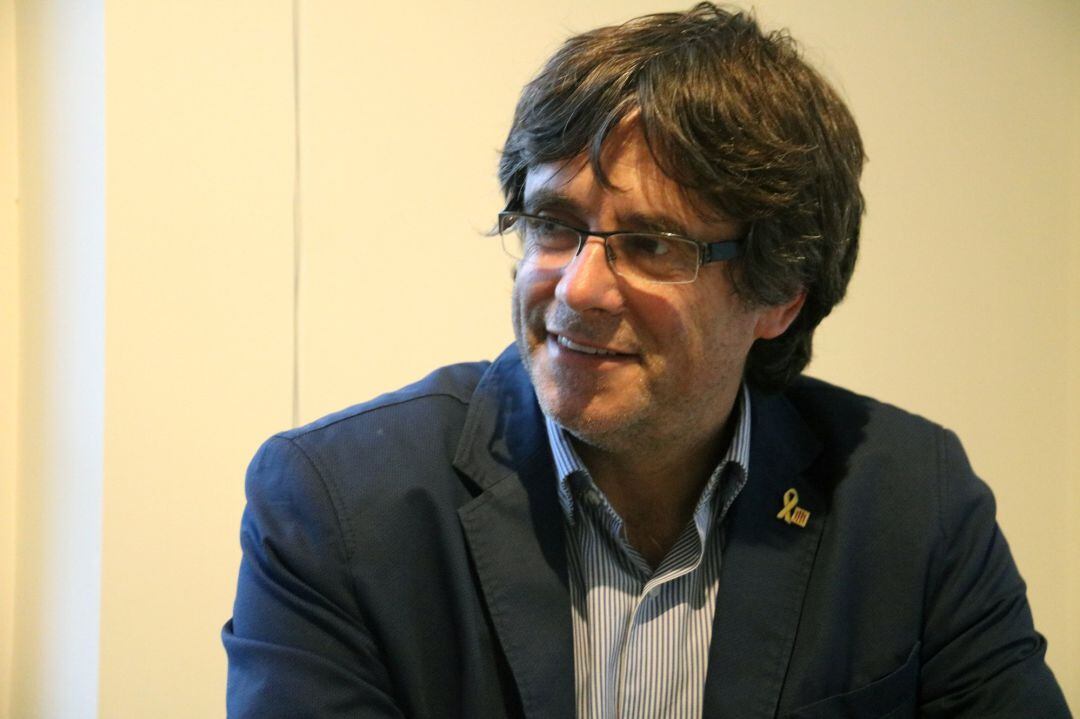 L&#039;expresident Carles Puigdemont durant la reunió amb el vicepresident d&#039;Òmnium Cultural, Marcel Mauri, a Waterloo, a Bèlgica, el 21 de setembre del 2018 (Horitzontal)