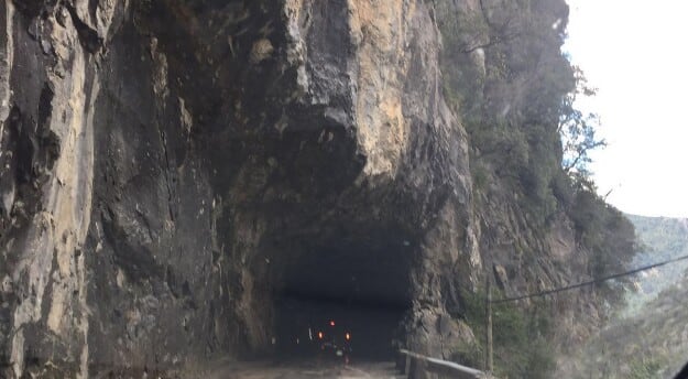 Túneles de acceso al Valle de Chistau