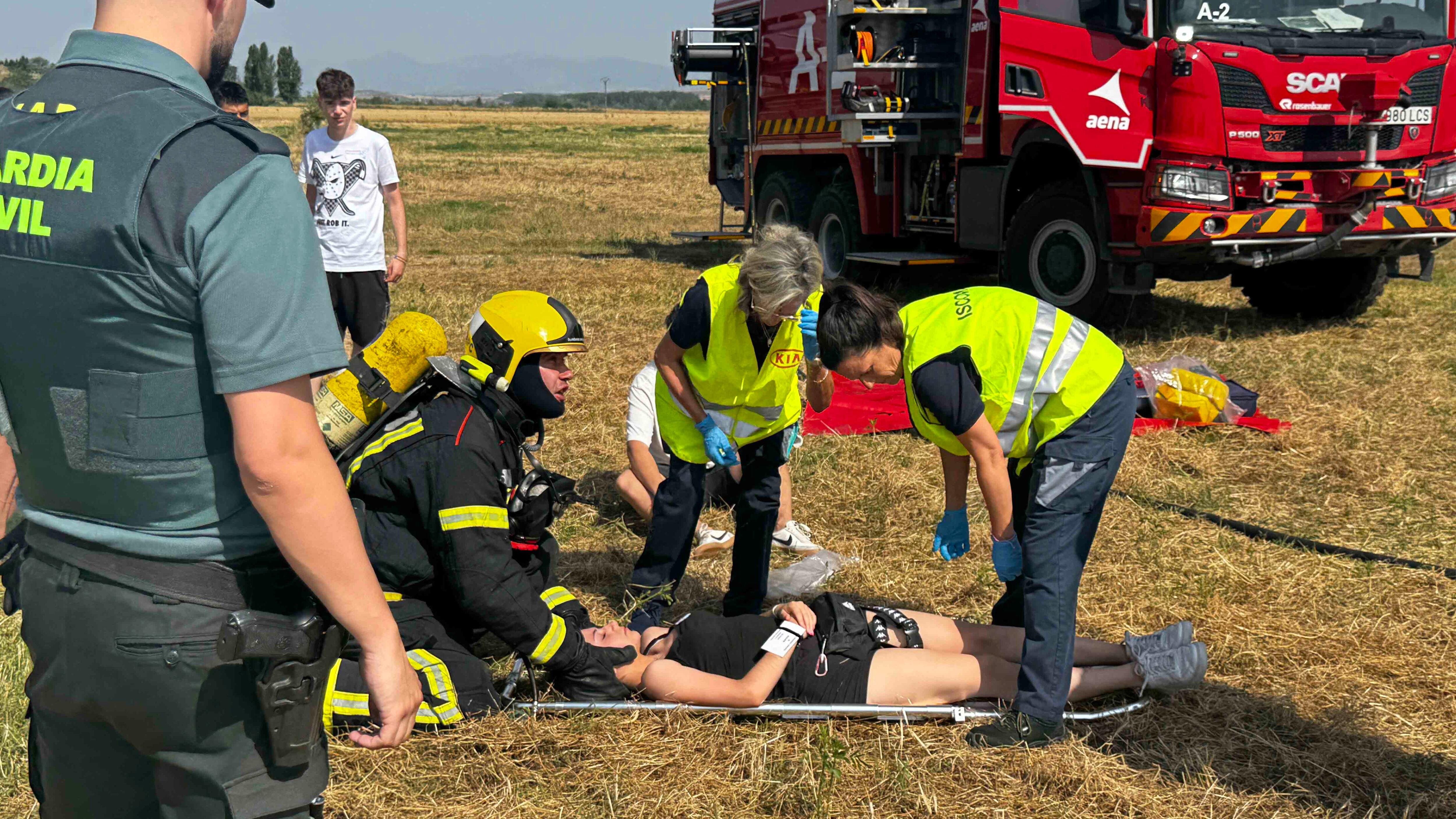 Simulacro de accidente en el aeropuerto de Logroño-Agoncillo