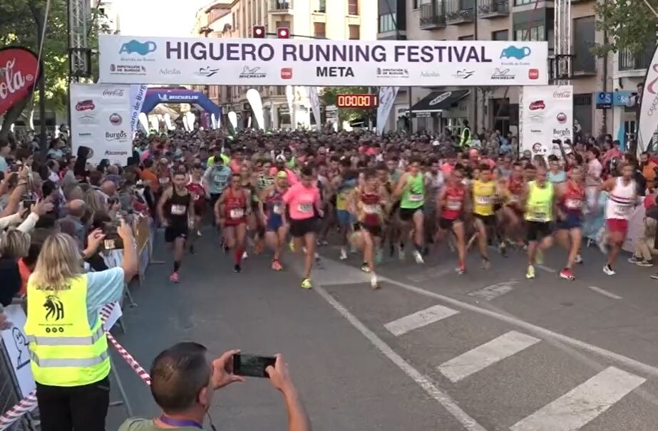 Salida de la VIII edición de la Higuero Running Festival