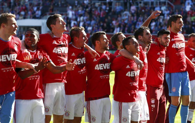 El Bayern de Munich celebra su cuarta Bundesliga consecutiva tras ganar por 2-1 al Ingolstadt con un doblete de Lewandowski