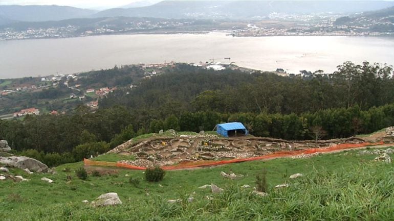 Yacimientos arquelógicos en el monte Santa Trega, A Guarda.