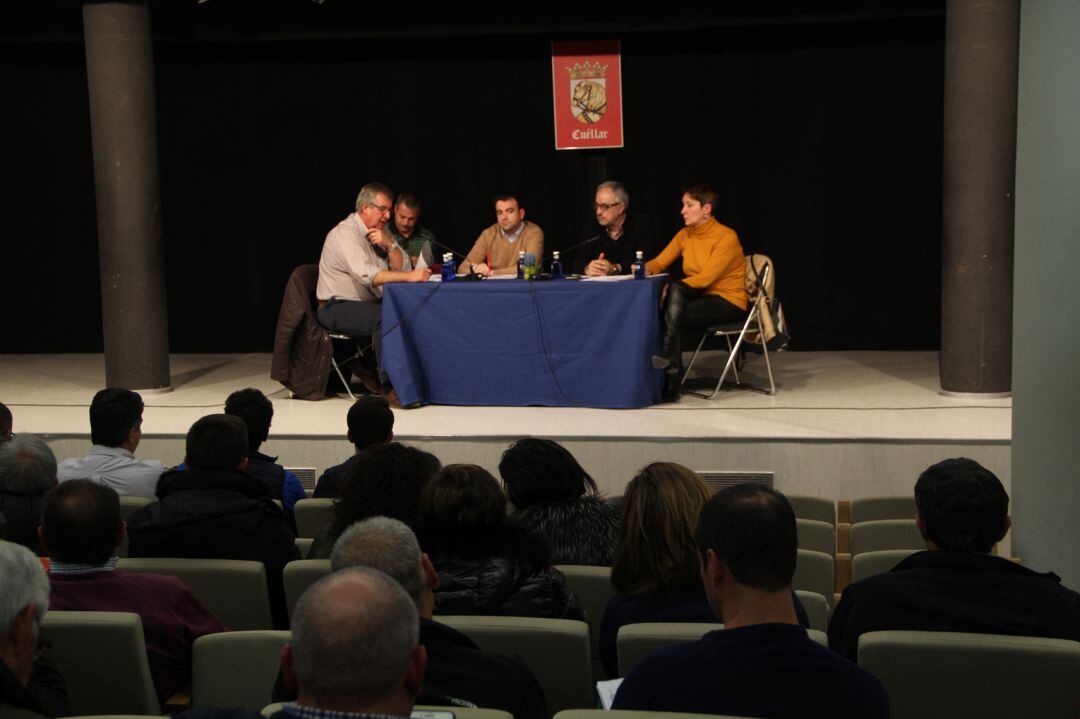 Un momento de la Junta General de la Comunidad Villa y Tierra de Cuéllar