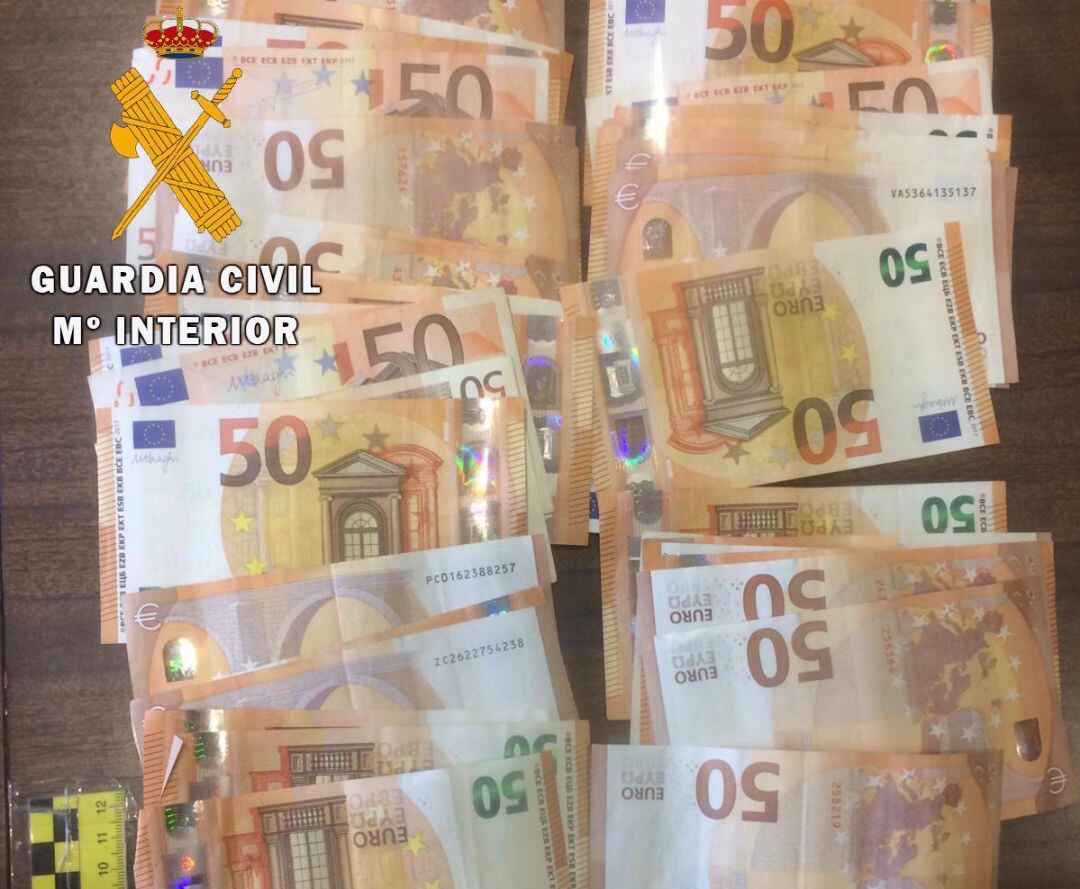 Dinero recuperado por la Guardia Civil