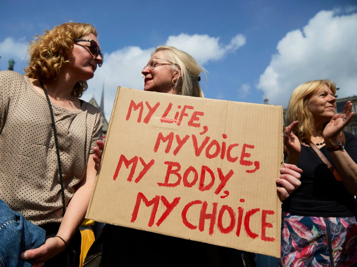 Maruja Torres: "El retroceso en el derecho al aborto"