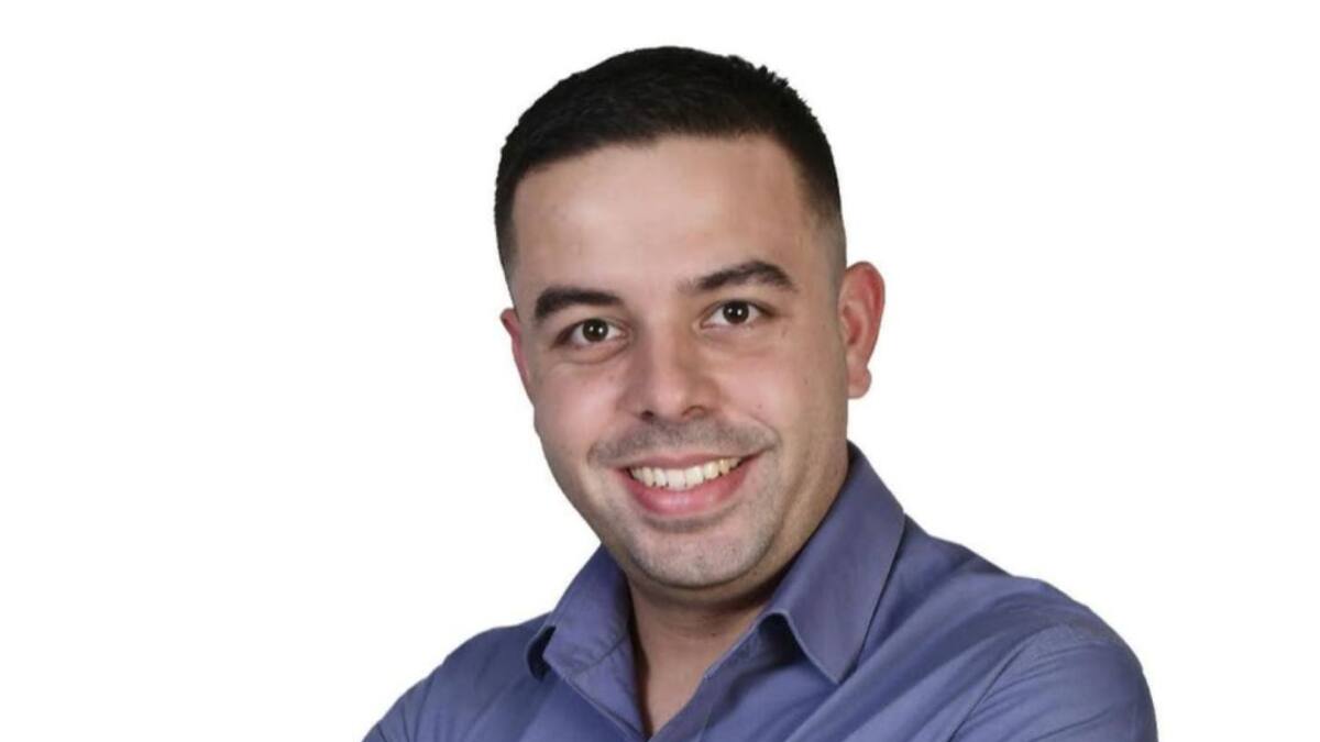 El Bierzo inspira la primera novela del costarricense Allan G. Morales