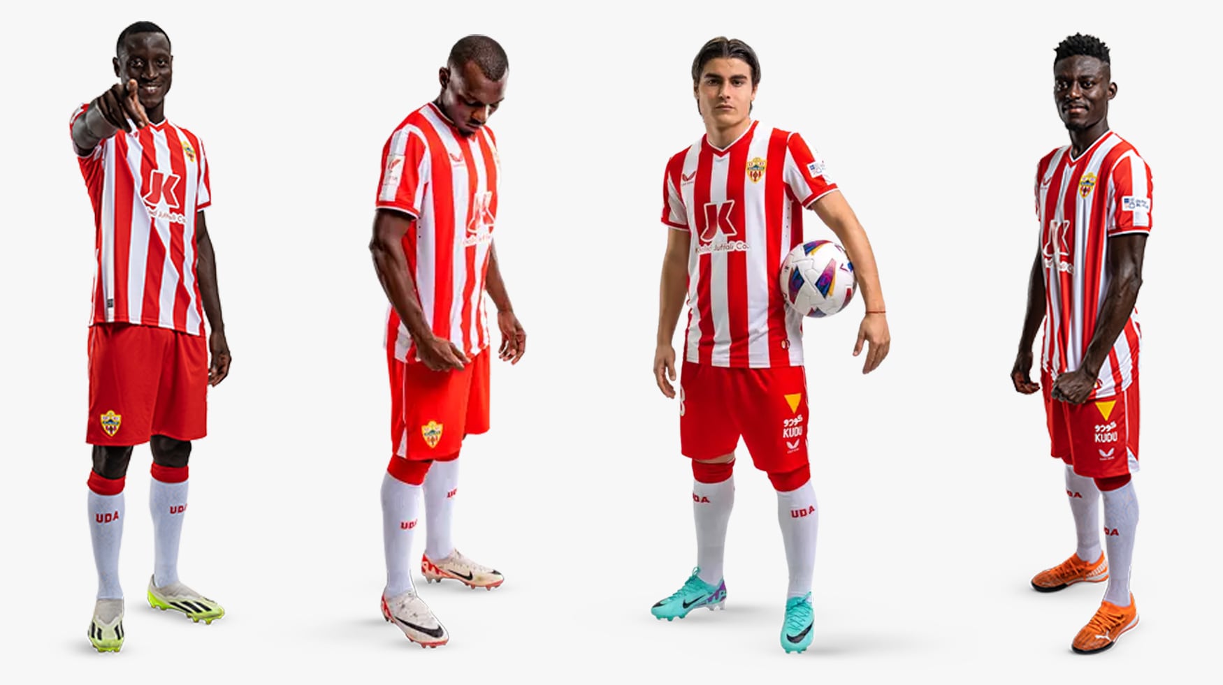 Pepe Mel ya dijo que jugarían “los que quieran comerse el césped...”