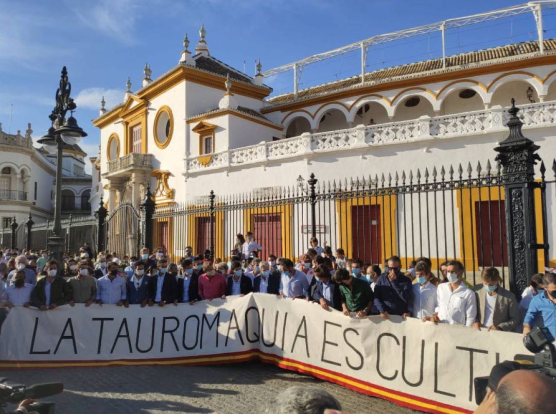 Imagen del inicio del paseo en defensa de la Fiesta de los Toros celebrado en Sevilla el pasado día 13 de junio