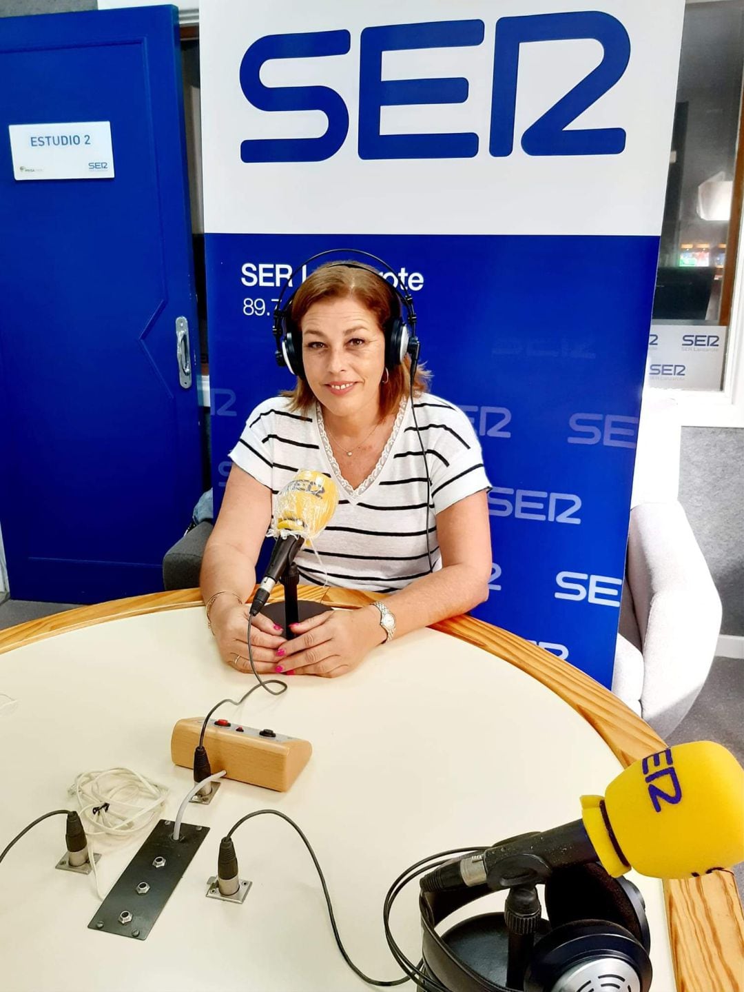 La alcaldesa de Arrecife, Ástrid Pérez, asegura que el Ayuntamiento capitalino &quot;tiene la responsabilidad de hacer que el servicio funcione bien”.