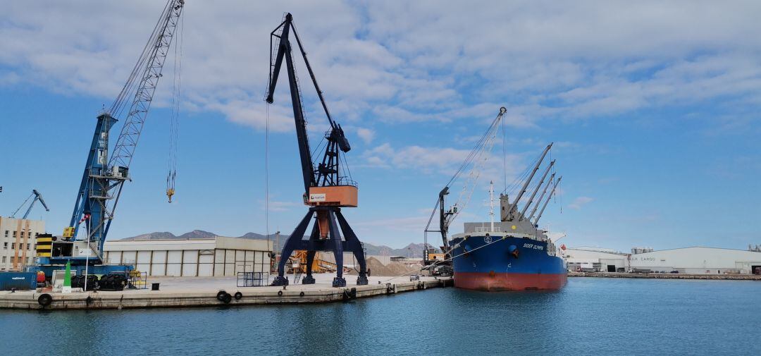 PortCastelló licita la redacción del proyecto constructivo de la estación intermodal