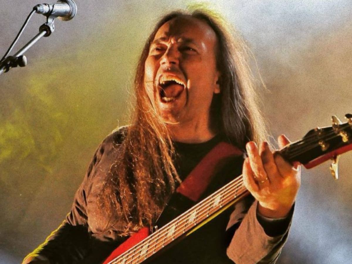 Quim Mandado: "Ja no és actuar, s'ha de viure en català. Estem a una línia de l'extinció"