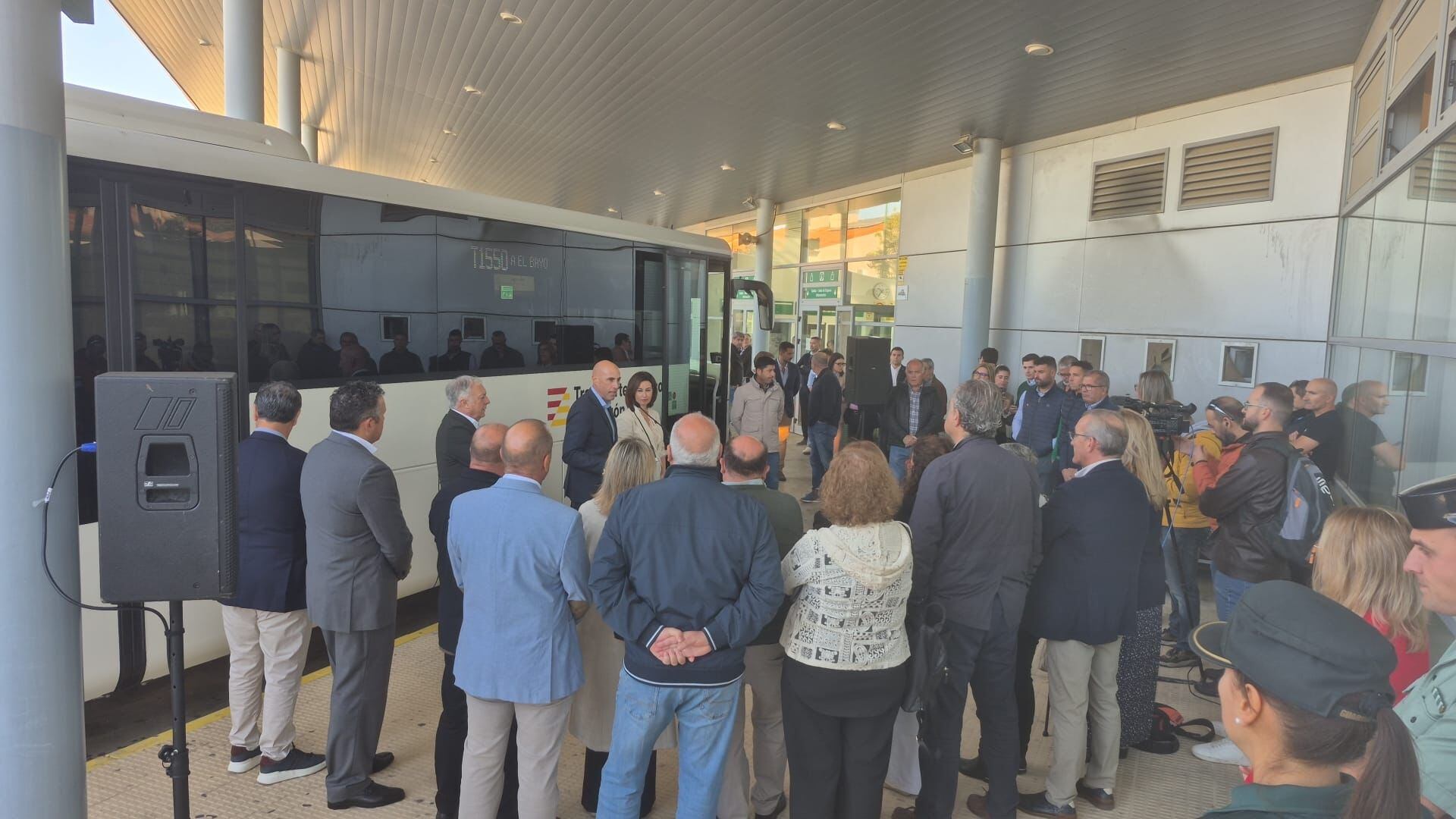 Presentación del nuevo mapa de transportes del gobierno de Aragón en Cinco Villas