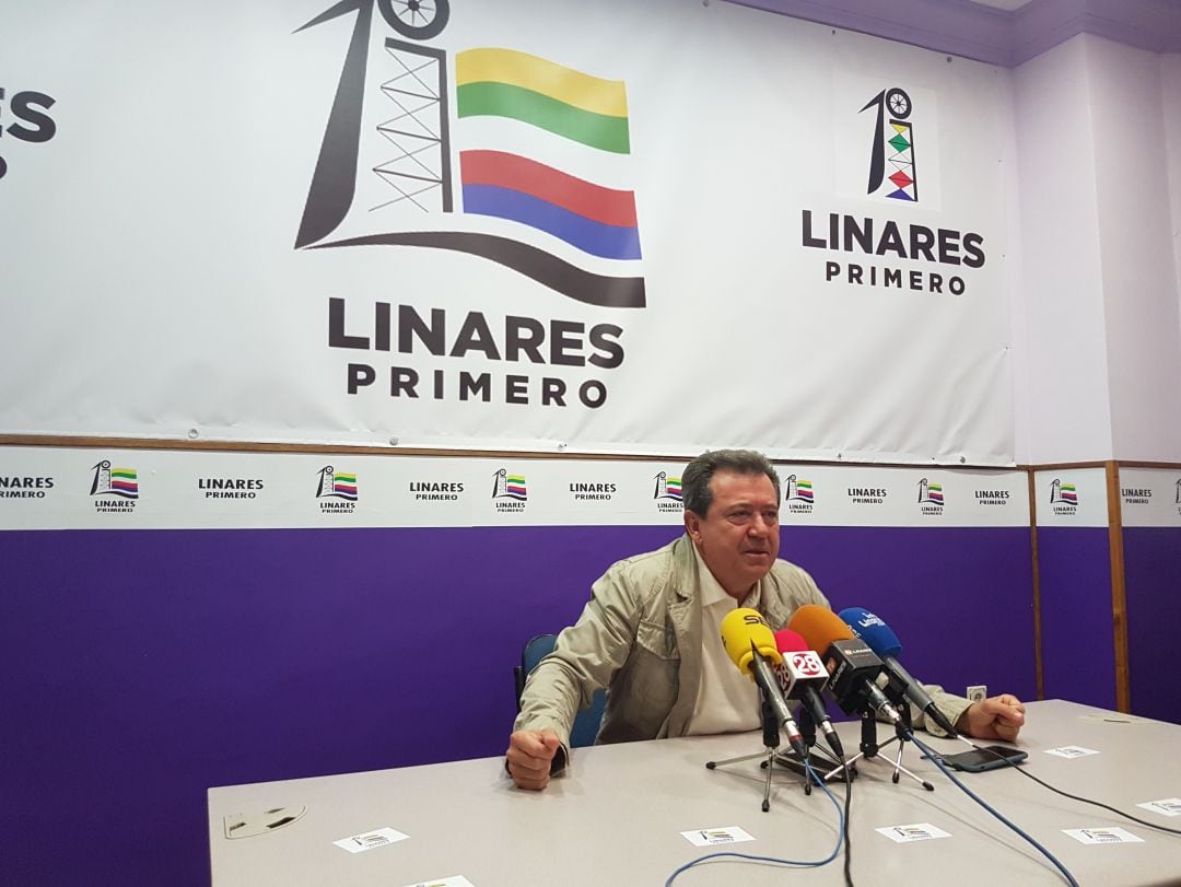 Juan Fernández, candidato a la alcaldía bajo la formación Linares Primero