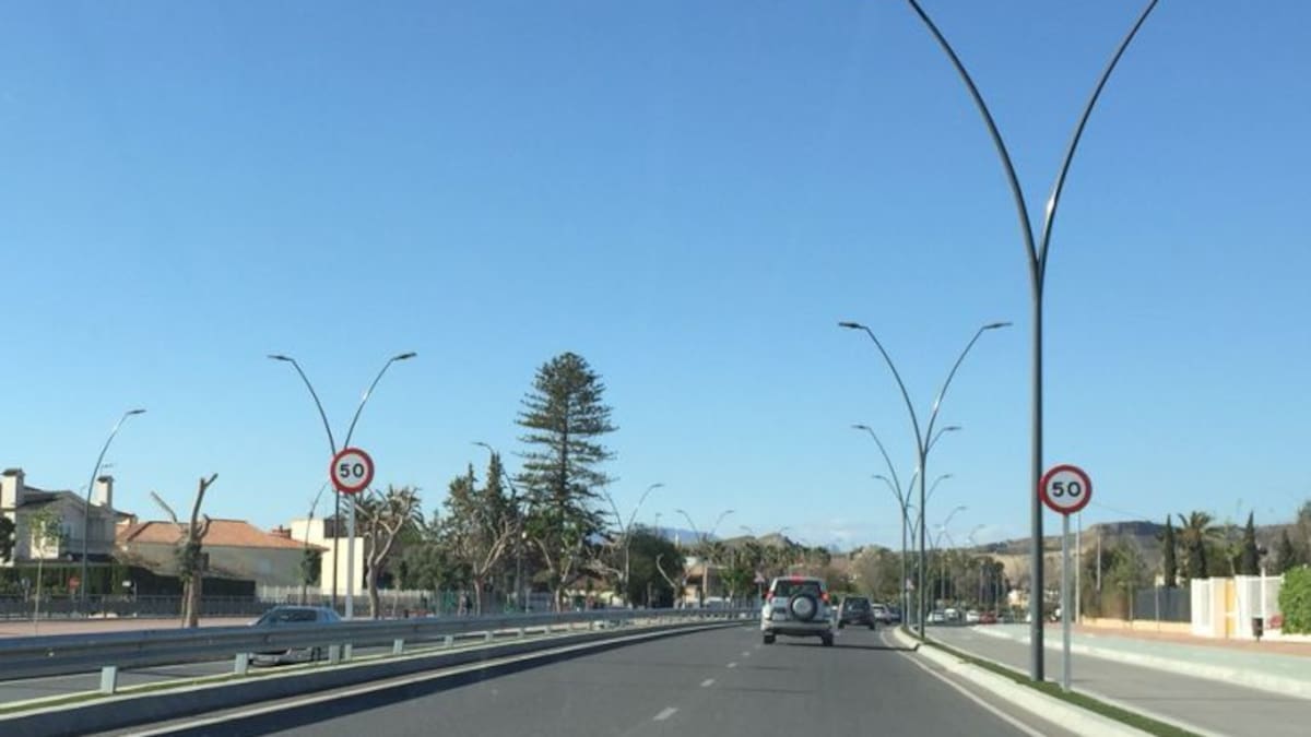 El Ayuntamiento de Lorca atribuye a un "error informático" el importe de las multas del radar móvil