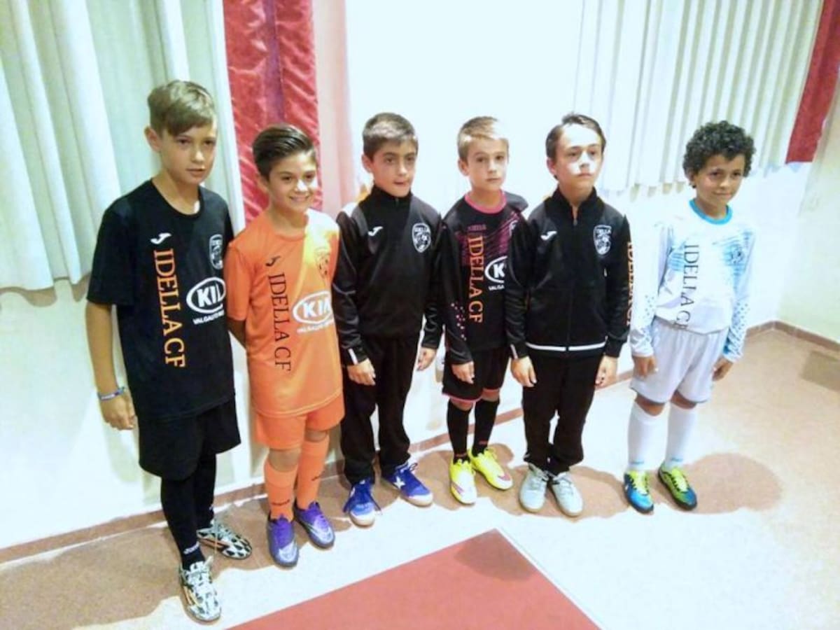 Nueva imágen y escudo del Idella C. F.