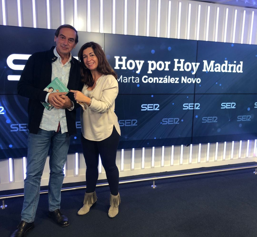 El periodista de la Cadena SER, Isaías Lafuente, durante la entrevista en Hoy por Hoy Madrid