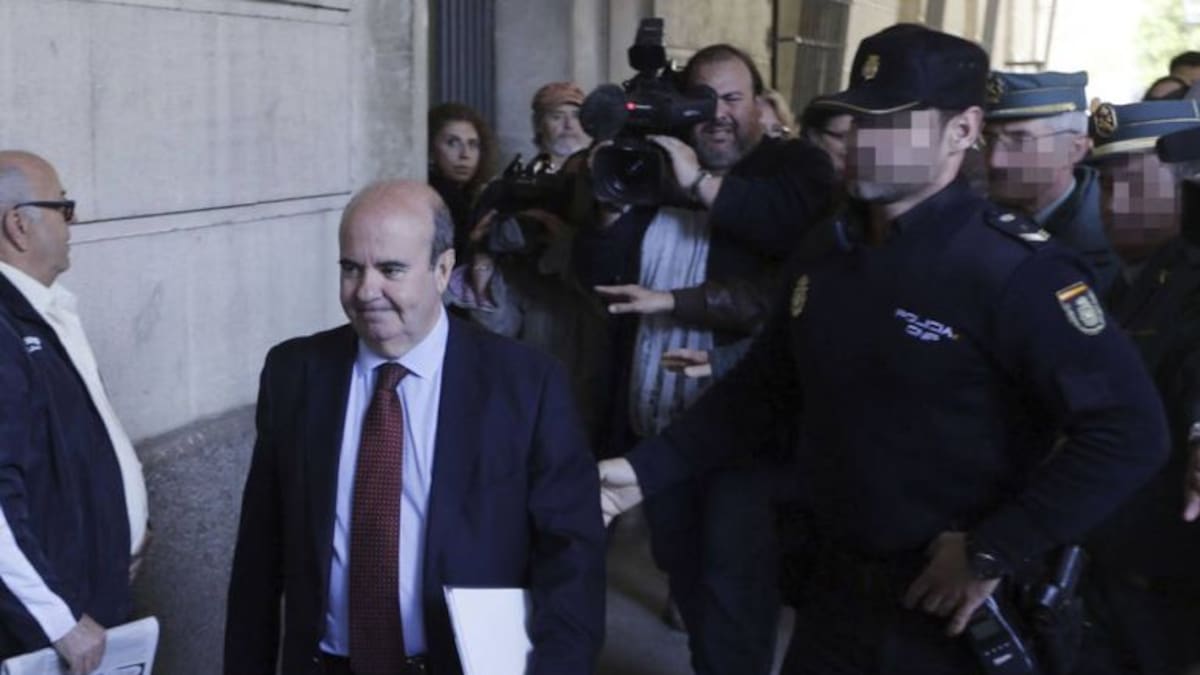 Zarrías, investigado en la pieza de las sobrecomisiones de los ERE