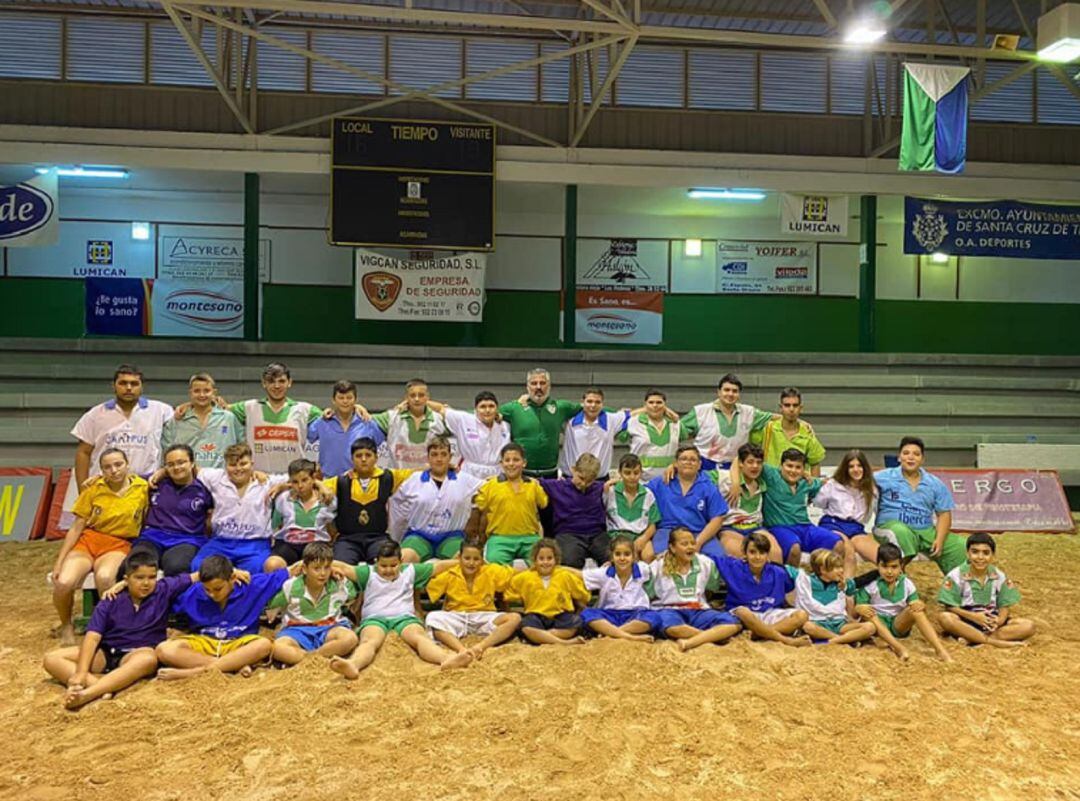 Luchadores del CL Campitos.