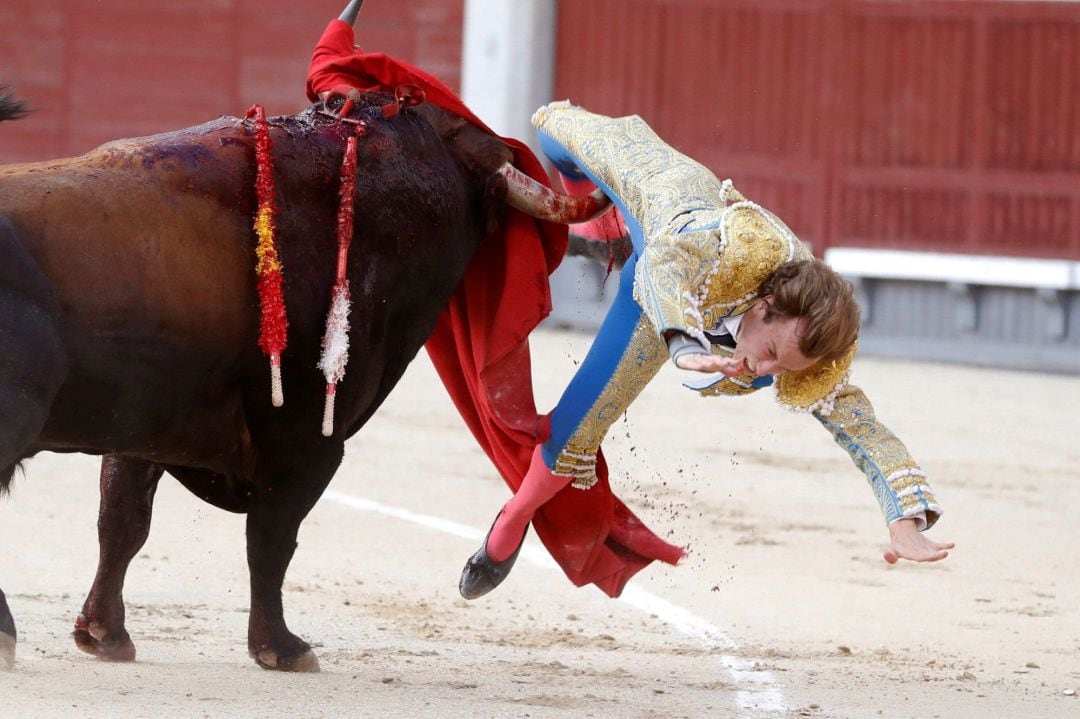 El diestro Román Collado sufrió una cogida en la plaza de toros de Las Ventas en 2021