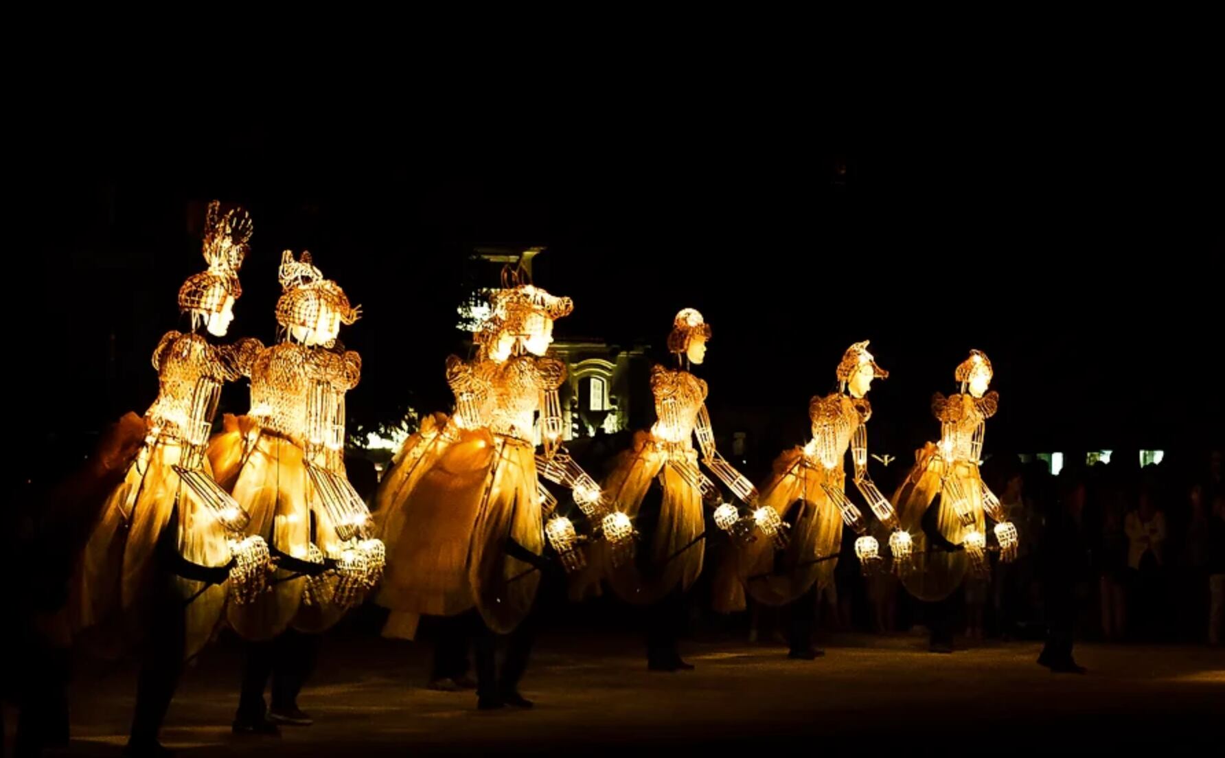 Espectáculo que acompañará el estreno de las luces de Navidad