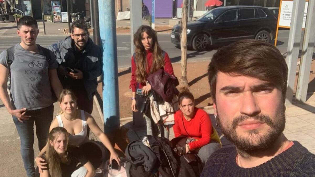 Un grupo de jóvenes de Gandia logra salir a tiempo de Marruecos que se blinda por el coronavirus