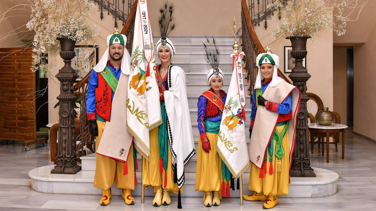 Entrevista a los cargos mayores e infantiles de la Comparsa Moros Musulmanes de Elda