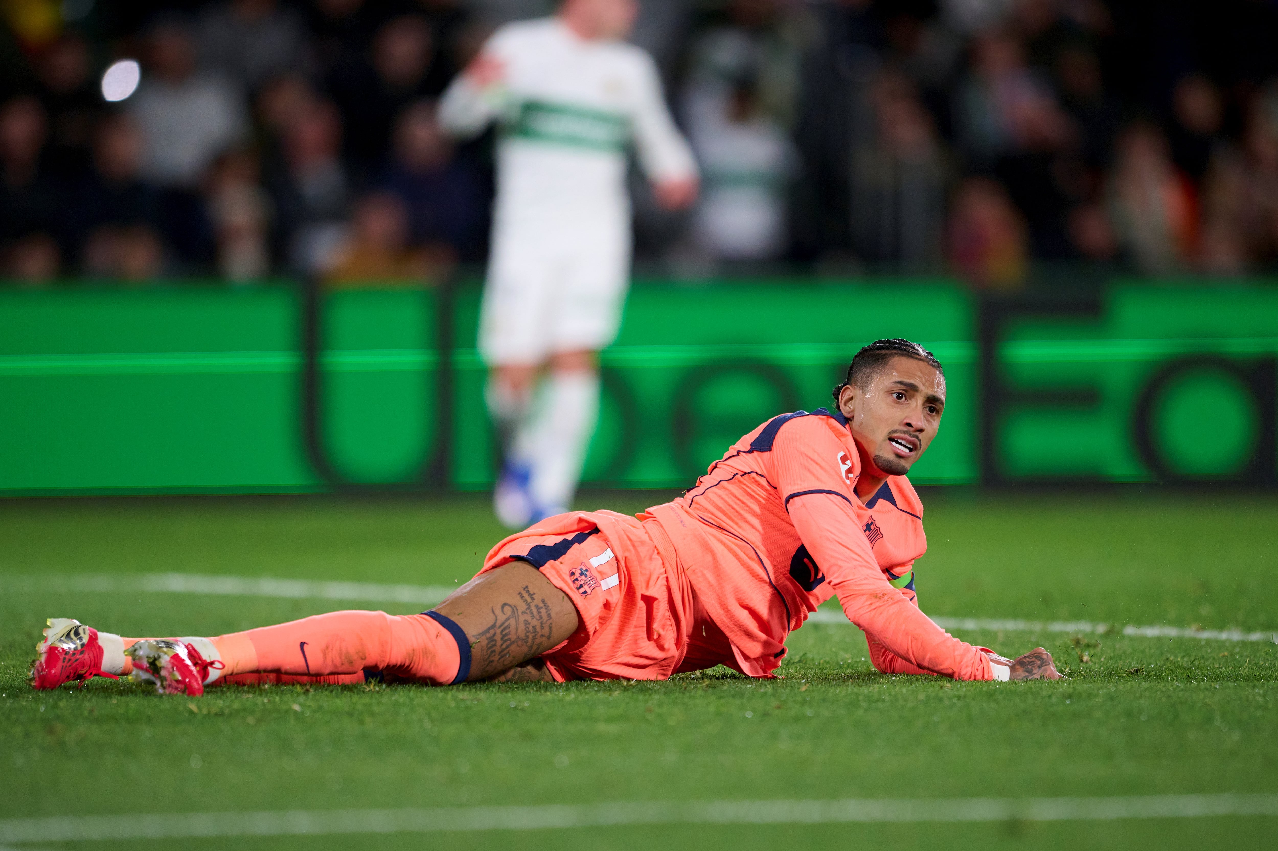 Raphinha durante el Elche - Barcelona de la jornada 22 de LaLiga EA Sports