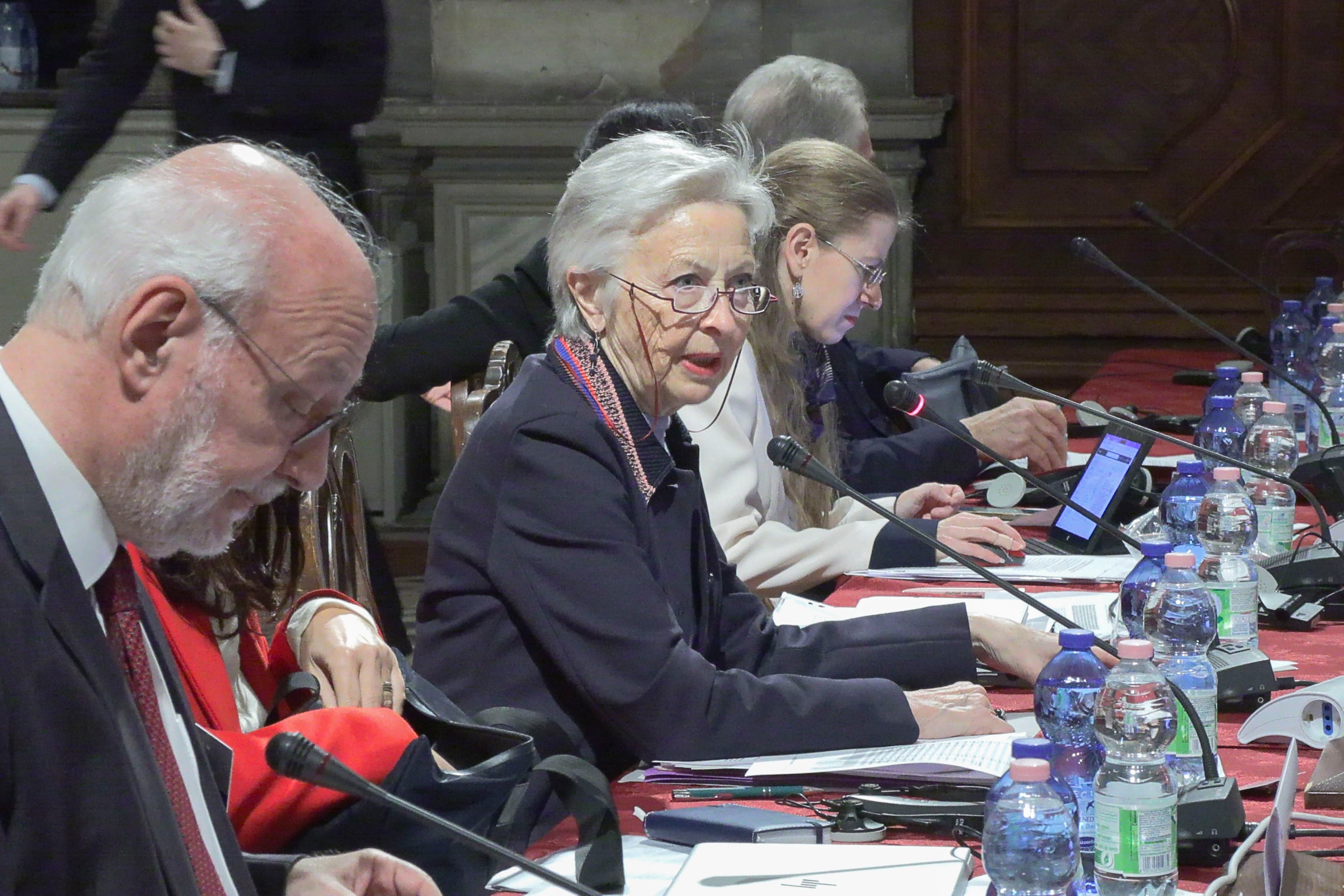 La presidenta de la Comisión de Venecia, Claire Bazy Malaurie. EFE/ Enrique Del Viso