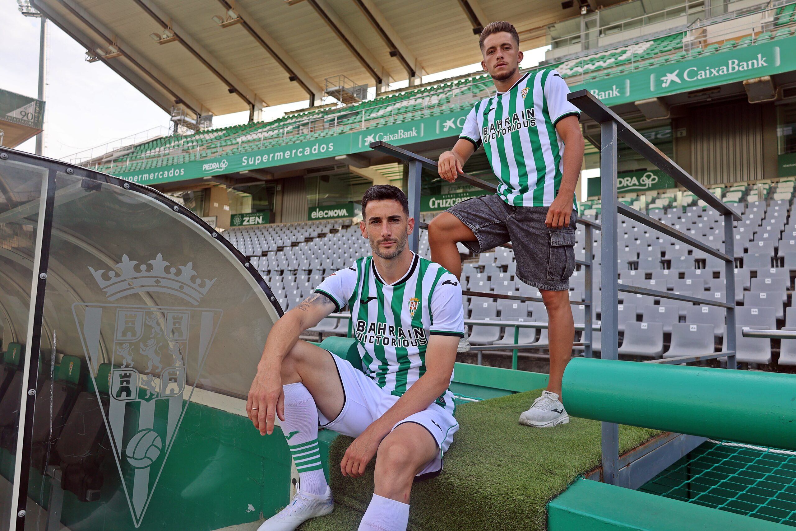 Presentación de las camisetas del Córdoba CF para la 25/26.