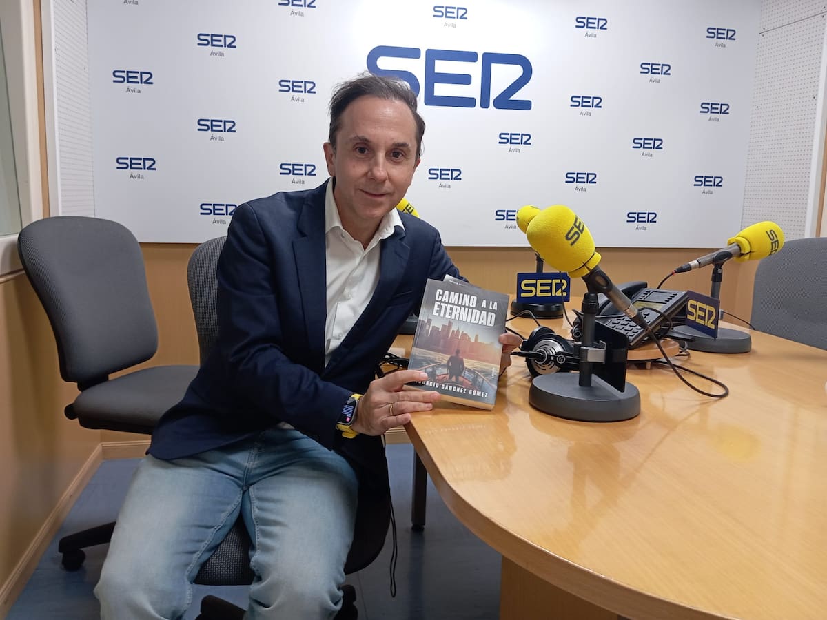 El abulense Nacho Sánchez debuta como escritor con un thriller psicológico