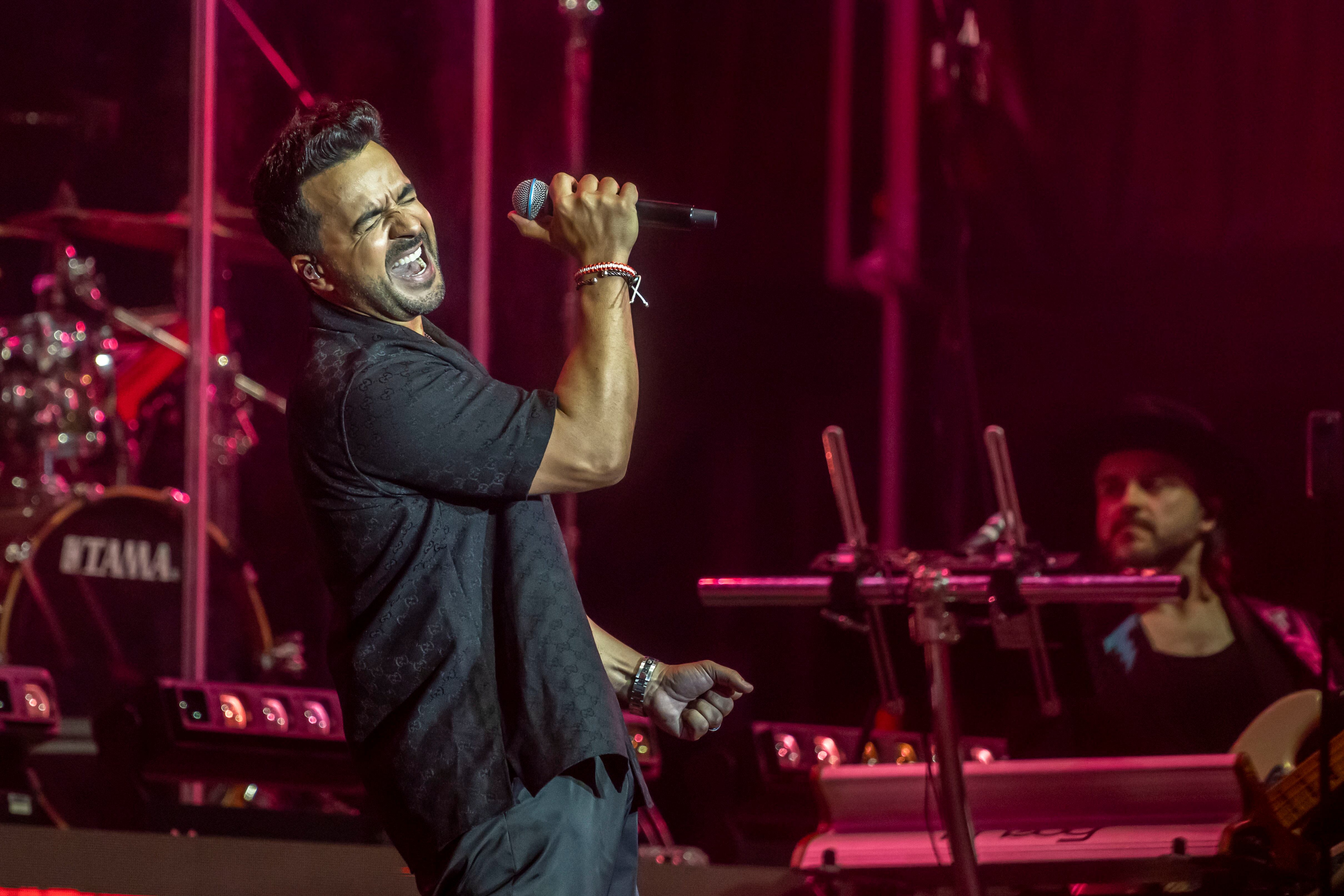 El cantante puertorriqueño Luis Fonsi durante un concierto 