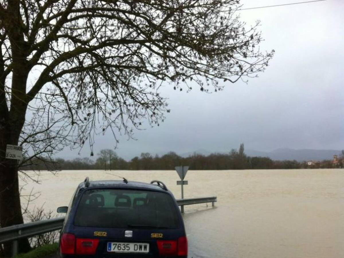 Vitoria se queja formalmente al Ebro por no autorizar el desembalse de Ullíbarri