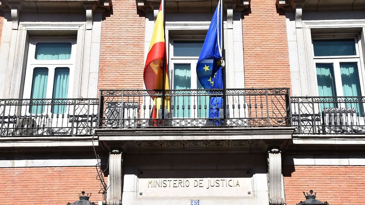 El edificio de Madrid en el que murió la ley que quitó la libertad a las mujeres españolas durante décadas